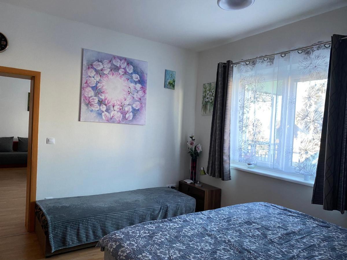 Apartman C.8 Magnolie Třeboň Buitenkant foto